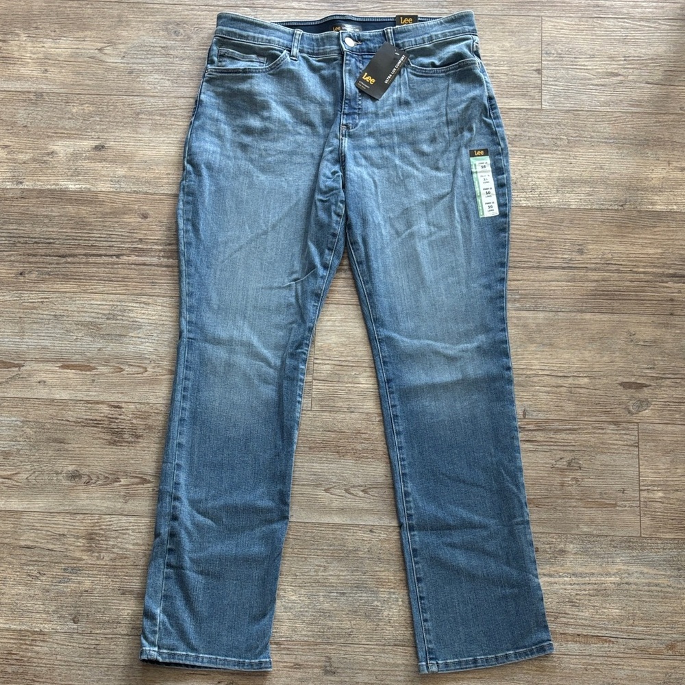 Lee Classic Indigo Jeans